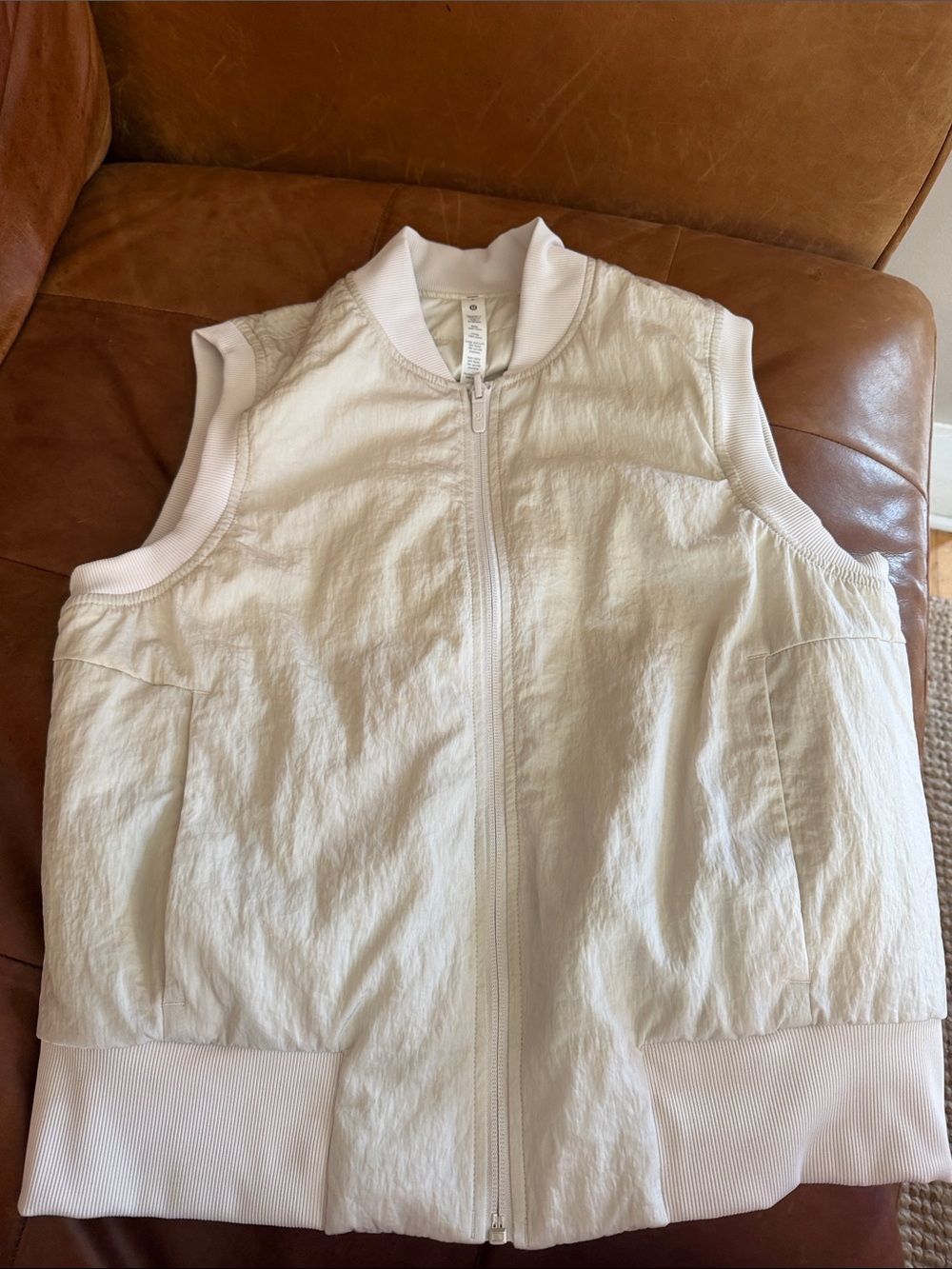 lululemon athletica White Sleeveless Bomber Vest 8 reversible